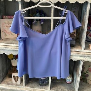 Beautiful blue blouse off shoulder with ties🌺